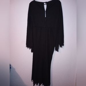 Rubies Elvira Halloween costume EUC